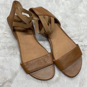 Kenneth Cole Gentle Souls Lark May leather ankle strap flat sandal size 7 cognac